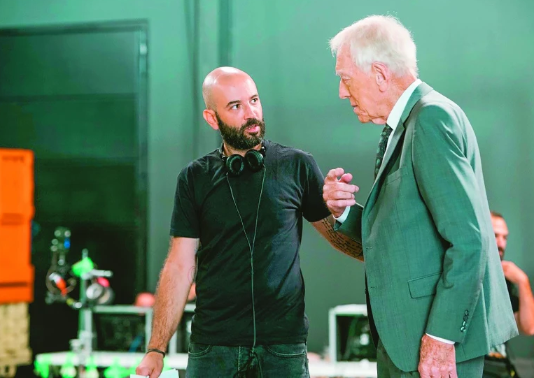 Η σφαγή στα Καλάβρυτα έγινε ταινία: O Μαξ φον Σίντοφ «Αυτόπτης Μάρτυρας» στη θηριωδία των Γερμανών το ’43