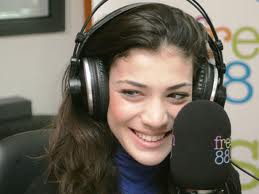 Ποιά Ελληνίδα τραγουδίστρια είναι πλέον... φοιτήτρια;