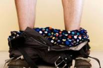 Τον άφησαν με το εσώρουχο!!!