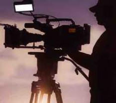 Από υπάλληλος καθαριότητας... παρουσιαστής ειδήσεων !