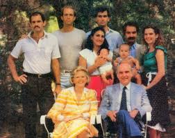 «Αναίσθητο, άθεο και σχιζοφρενή» αποκαλεί τον Γ. Παπανδρέου η πρώην γυναίκα του!