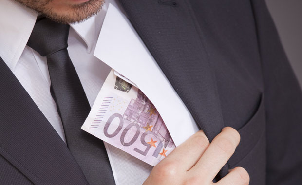 Παραδέξου ότι θα ήθελες να είσαι λαμόγιο…