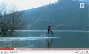 Βίντεο με ανθρώπους που κάνουν απίστευτα πράγματα!