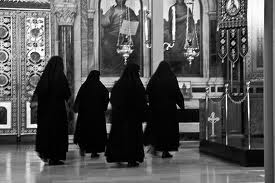 Πολύ ξύλο σε μοναστήρι της Κερατέας!!!