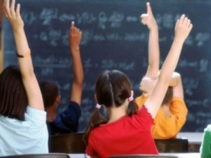 Που τα έμαθες παιδί μου αυτά τα γράμματα;