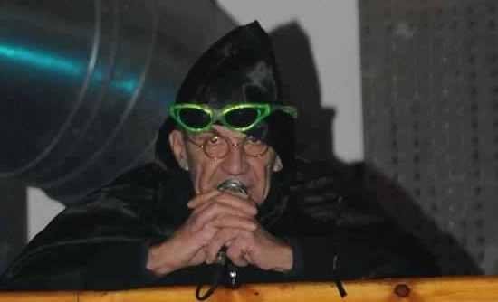 Ο Μπουτάρης ντύθηκε Χάρος…