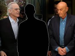 Γιος μεγαλοεκδότη... πήρε 400 χιλιάρικα μαύρα από τον Τσοχατζόπουλο!!!