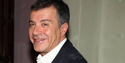 Έκλεψαν τον Σταύρο Θεοδωράκη! Επικηρυγμένος ο ληστής, δίνεται αμοιβή!