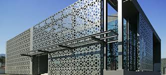 Οι 27 επώνυμοι που ζητούν σωτηρία στο άρθρο 99