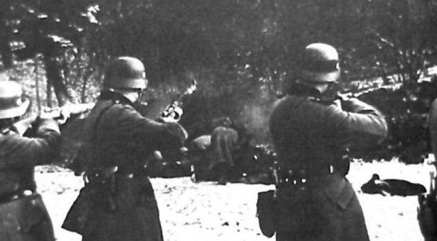 Καλάβρυτα: Οι ναζί αφανίζουν την ιστορία... (βίντεο)