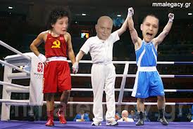 ΜΟΝΑΔΙΚΟ! Το χαστούκι του Κασιδιάρη, έγινε... ρεμπέτικο (Video & στίχοι)