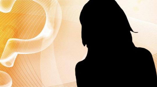 Kόρη πρώην υφυπουργού δηλώνει: ''Tα μάρμαρα του Παρθενώνα είναι ένα μάτσο πέτρες''! 