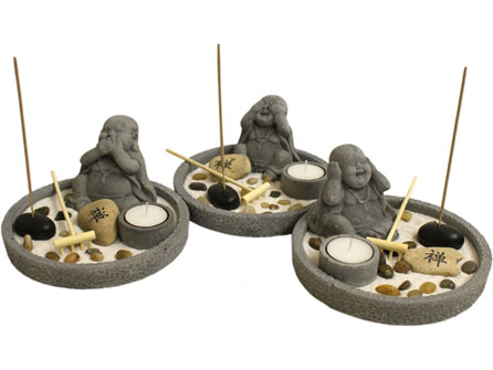 Άνοιγμα ΣΥΡΙΖΑ στην Εκκλησία… μοιράζει φυλαχτά ευλογίας και λιβάνι!!!