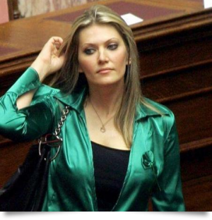 Όλα τα λεφτά λουλούδια για την Καϊλή απο τον Σαββίδη (φωτό)