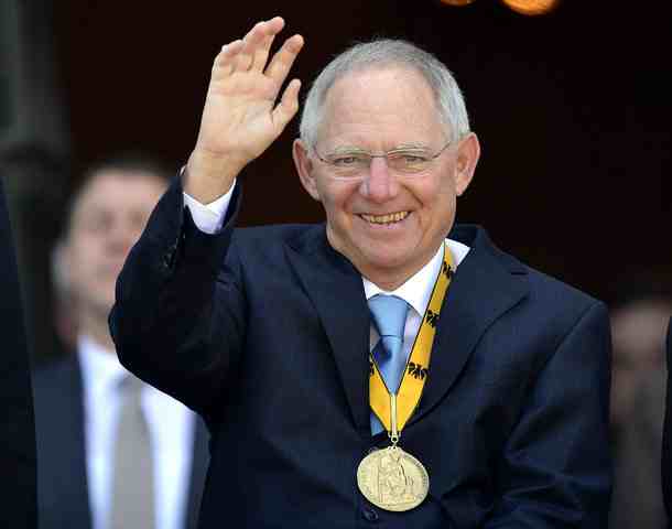 Θαύμα: Ο Σόιμπλε… θα περπατήσει ερχόμενος στην Αθήνα!!!