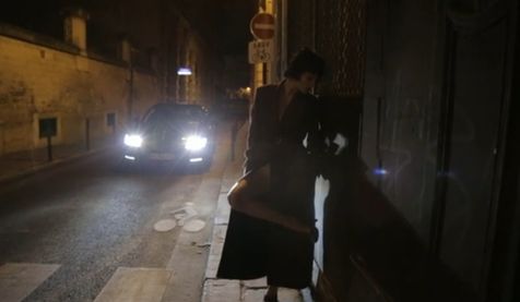 Βγές στους δρόμους όπως σε γέννησε η μάνα σου…