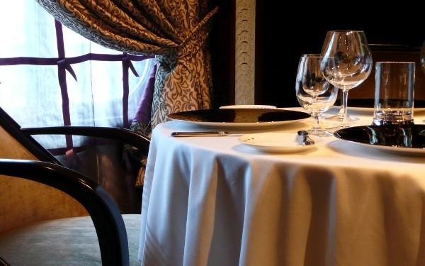 Το «μυστικό δείπνο» του Άσμουσεν με Έλληνες επιχειρηματίες!!!