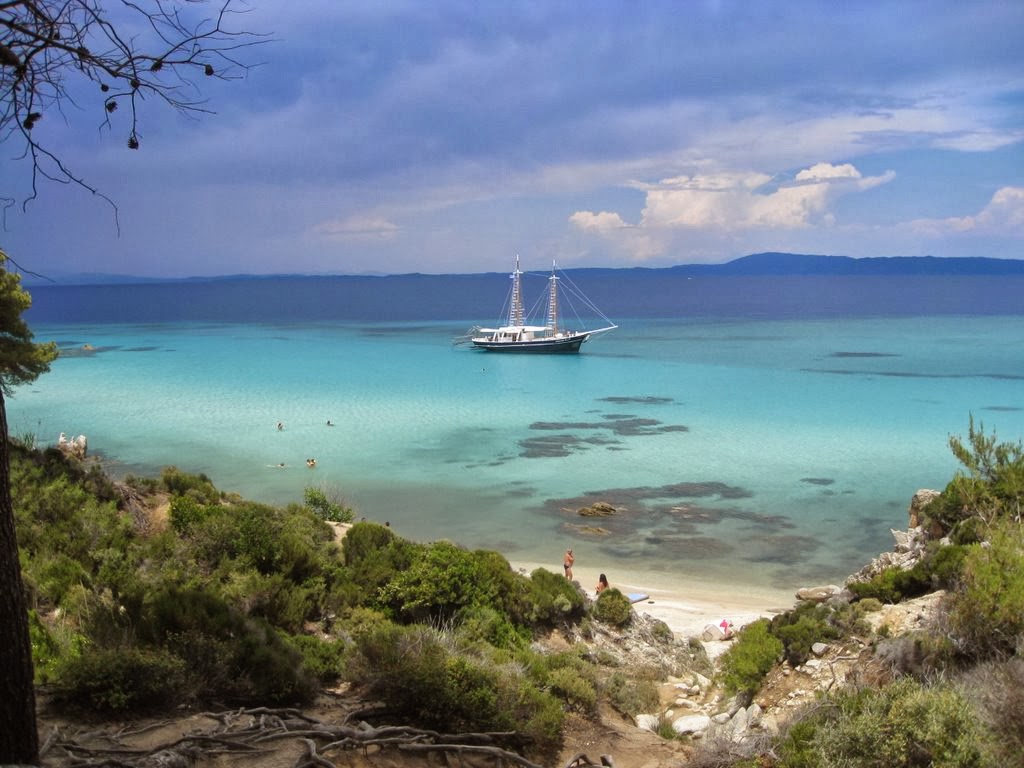 Σκάνδαλο! Κροίσος πήρε επί χούντας τη μισή Σιθωνία…