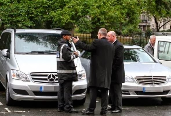 Έκοψε κλήση στη Χίλαρι Κλίντον!!!