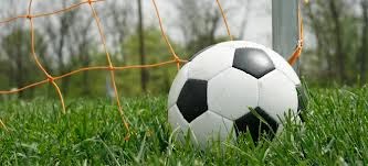 Ο 19χρονος τσολιάς που «μιλάει» στην μπάλα... με φουστανέλα και τσαρούχια!!! (βίντεο)