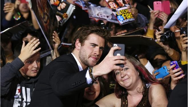 Η λέξη της χρονιάς είναι "Selfie"...