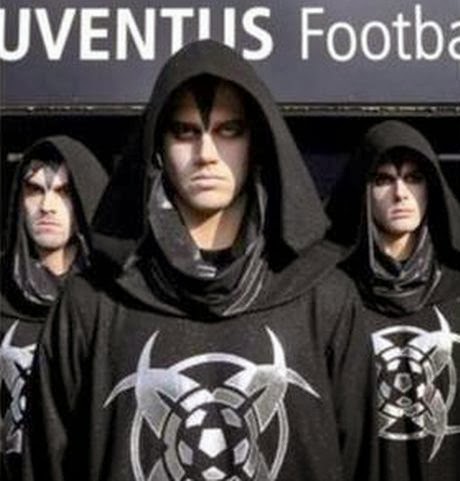 Μαυροφορεμένοι άντρες με περίεργα σύμβολα στα γήπεδα της Ευρώπης!!!