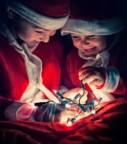 «Άγιε Βασίλη, οι γονείς μου είναι άνεργοι...»!!! Τι του ζητούν τα παιδιά για δώρο, μέσω των ΕΛΤΑ