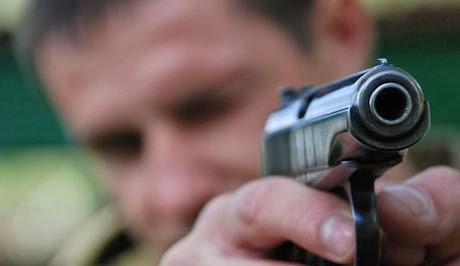 Πληρωμένος δολοφόνος στην πόρτα σου με ένα κλικ!!!