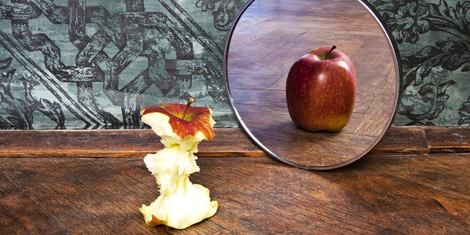 Συγκλονιστική μίνι ταινία για την ανορεξία!!!