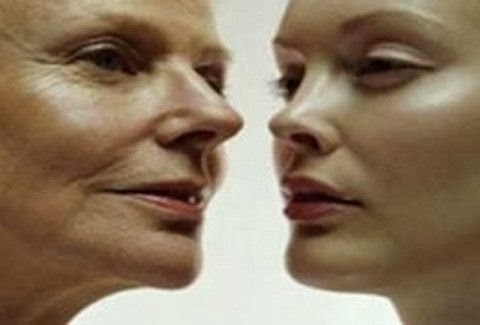 Πέντε «αθώες» συνήθειες που μας γερνούν πρόωρα...