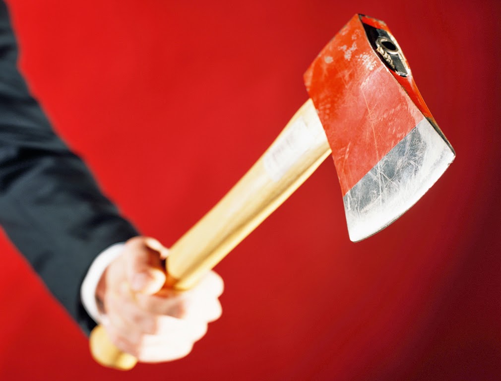 Ένας μπαλτάς & ένα τσεκούρι… τα σύμβολα της δημοκρατίας!!!