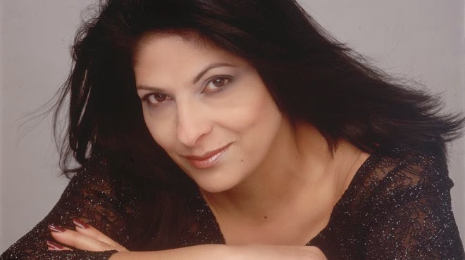 Απίστευτος τίτλος τραγουδιού: «Θέλει και λίγο που…»!!! (video)