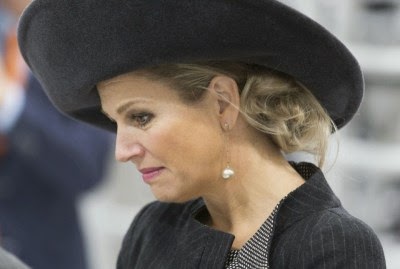 Η πριβέ βασιλική παραλία της Ερμιόνης πάει… Βουλή!!!