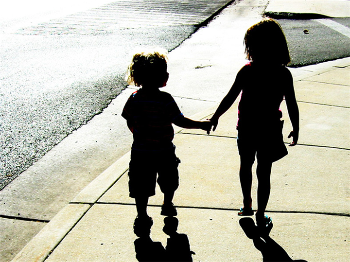 12 λόγοι που η αδελφική αγάπη είναι τόσο πολύτιμη!!!