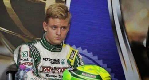 Στα χνάρια του πατέρα του ο μικρός Σουμάχερ…