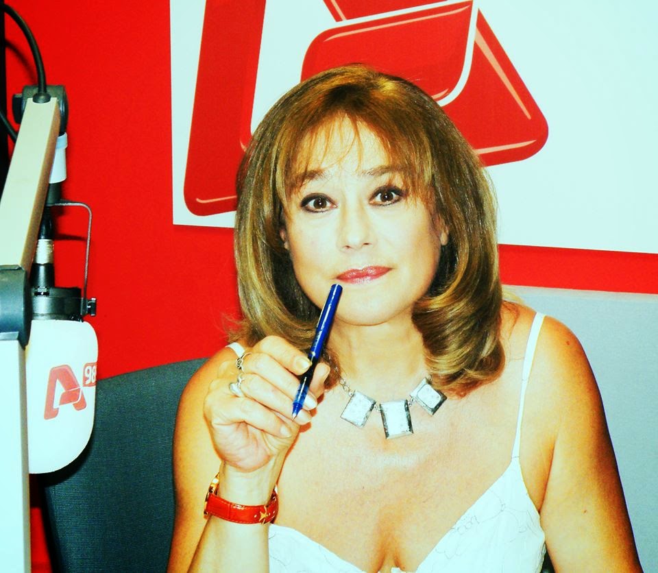 Η Γωγώ Ατζολετάκη απαντά, στο «κουτσομπολιό»… της αυλής!!! 