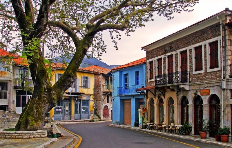 Ανδρίτσαινα… η πέτρινη «αρχόντισσα» της Ηλείας!!!