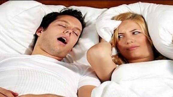 Ροχαλίζεις; 5 τρόποι για να αντιμετωπίσεις αυτό το… θορυβώδες πρόβλημα!!!