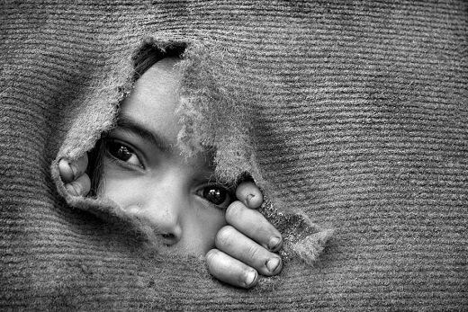 Για ποια αλληλεγγύη μιλάτε;