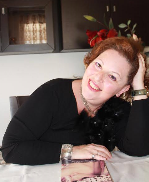 Η Ραμανδάνη Αικατερίνη, απαντά στο «κουτσομπολιό»… της αυλής!!!