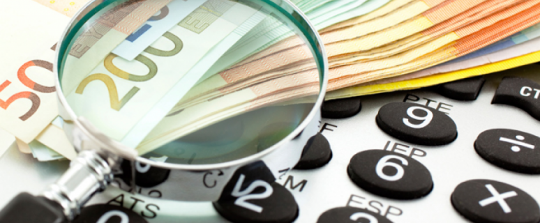 Εφορία: Οι οκτώ ανατροπές για μισθωτούς, επαγγελματίες και ακίνητα...