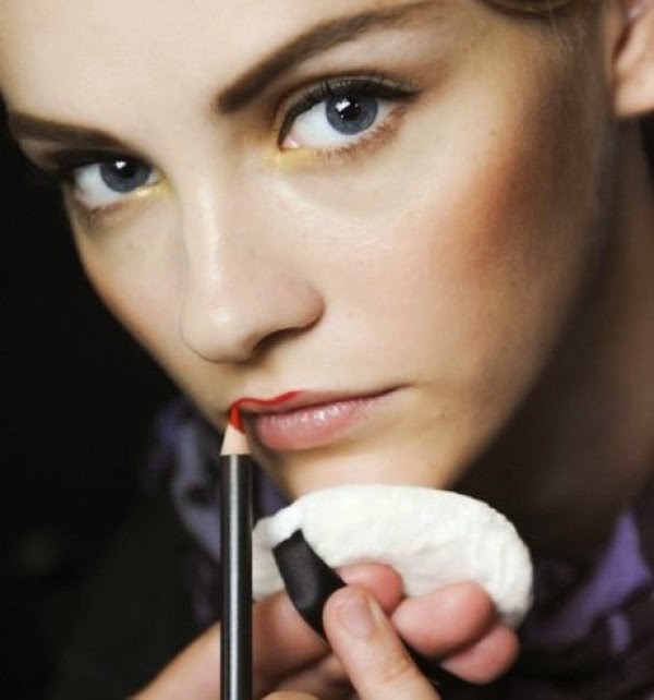 Έχετε πολλές κρεατοελιές; Γι' αυτό πρέπει να είστε χαρούμενοι...