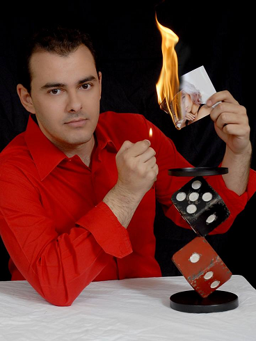 Ο Κυριάκος Κουζούμης, απαντά στο «κουτσομπολιό»… της αυλής!!!