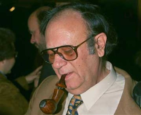 7 μεγάλες ατάκες απ’ την «Ιστορία (κωμικοτραγική) του νεοελληνικού κράτους» από την πένα του Ραφαηλίδη…