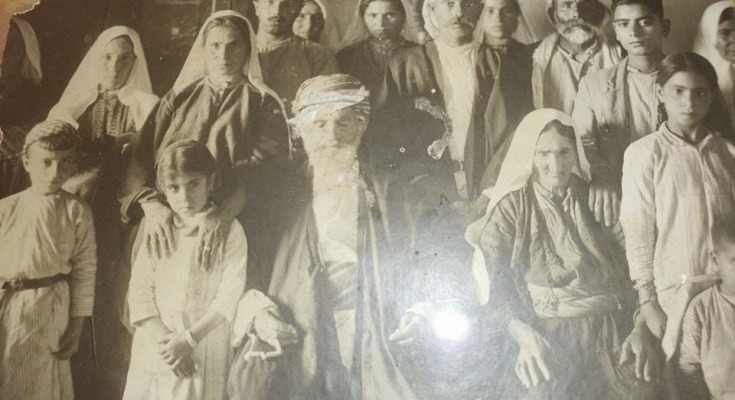 Φωτογραφία του 1920 κρύβει ένα μυστικό! Εσείς το καταλάβατε; (photo)