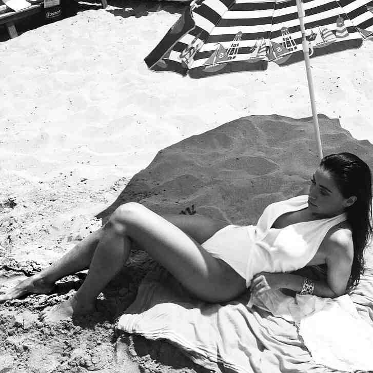 Καύσωνας και στο Instagram με την Όλγα... (foto)