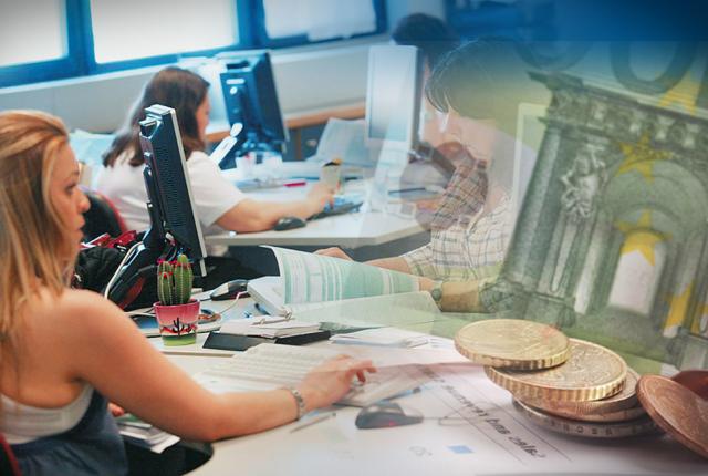 Έρχονται κατασχέσεις λογαριασμών και μισθών για χρέη στη Δημόσιο...
