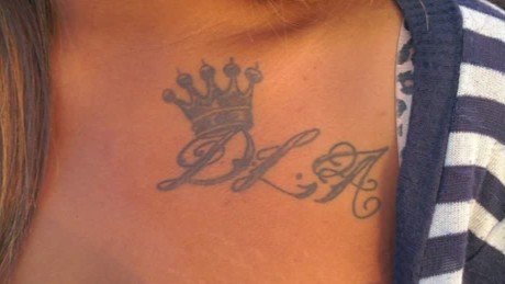 Οι διακινητές του sex… μαρκάρουν το εμπόρευμά τους!!! (video)