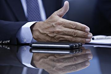 Προεκλογικές προσλήψεις: Ποιοι Δήμοι ζητάνε 300 νέους υπαλλήλους…