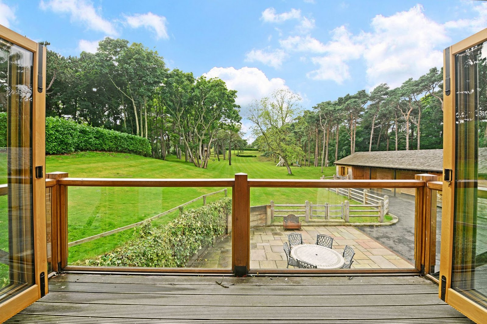 Ανατροπή-σοκ: «Πλούσιος» όποιος έχει μηνιαίο εισόδημα 1.500 ευρώ…